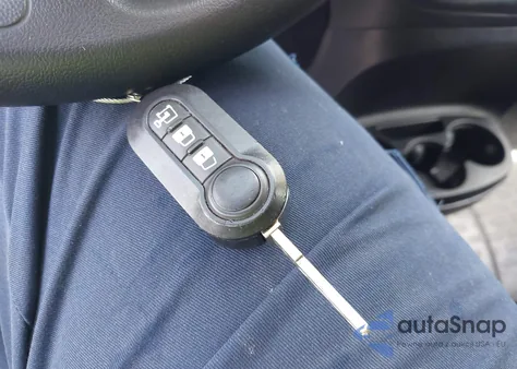 2021 Ram Promaster 1500 Low Roof 136 Wb из США, поврежденный, VIN 3C6LRVAG0ME564750